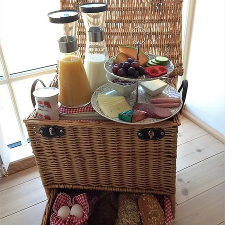 Bed & Breakfast Tasinge *